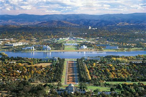 australia's national capital|Design and development of the National Capital .